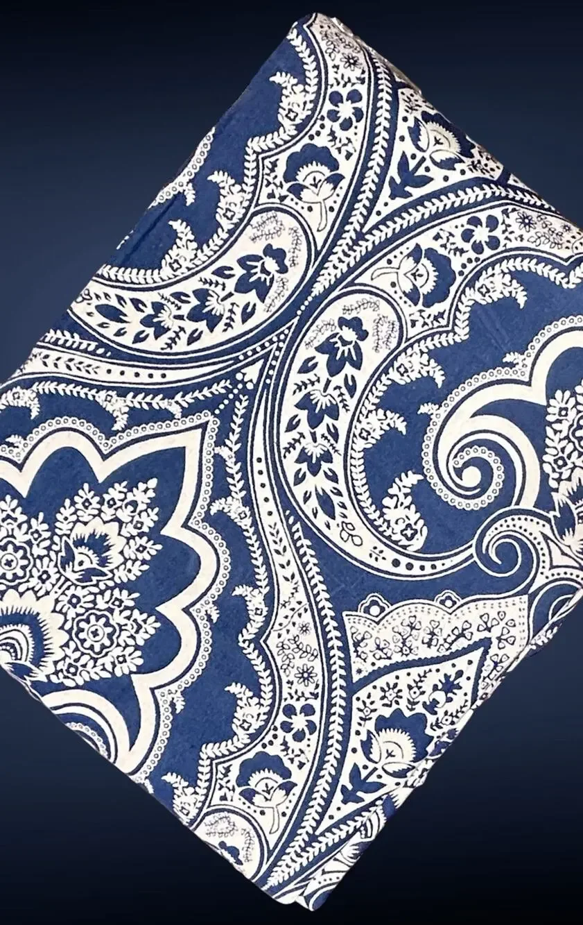 NapaStyle Oblong Tablecloth 60 x 104 Blue Medallion Michael Chiarello READ
